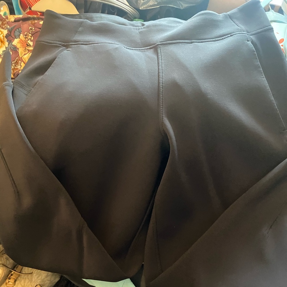 Lululemon joggers